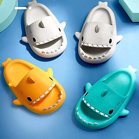 Dép lê trẻ em Mario Cá Mập Baby Shark siêu mềm đáng yêu chống trơn trượt cho bé từ 1-5 tuổi