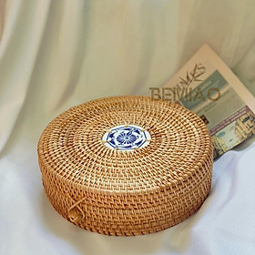 Mua Hộp mây họa tiết sứ nắp cài | Khay mây nắp sứ | Hàng thủ công mỹ nghệ mây tre đan Bemiao