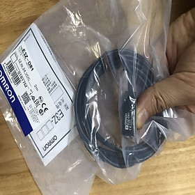Mua Cảm biến quang E3Z-D81 Hàng nhập khẩu