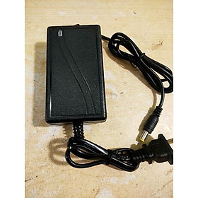 Mua Sạc 14.6V 2A pin sắt phốt phát