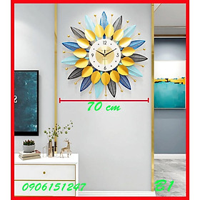 Mua Đồng hồ treo tường trang trí decor B1 kích thước 70 x 70 cm