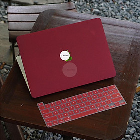 Mua Ốp + Phủ Phím Mácbook Đỏ Đô (Tặng Kèm Nút Chống Bụi + Bộ kẹp chống gãy sạc)