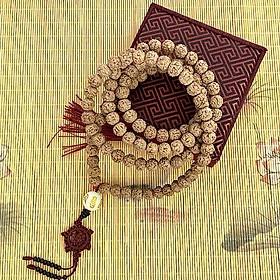 VÒNG CHUỖI 108 HẠT BỒ ĐỀ KIM CANG TỰ NHIÊN 10mm và OM MANI PADME HUM TÂY TẠNG