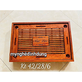 Mua Khay trà mẫu mới bằng gỗ hương kt 42x28x6cm