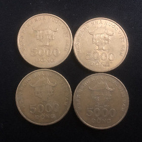 Mua 04 đồng xu Việt Nam 5000đ phát hành năm 2003 sưu tầm