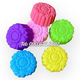 Mua Bộ 10 khuôn silicon 3 lớp làm bánh  rau câu  bánh bông lan  bánh da lợn  bánh Cookie hoa hướng dương 3 chiều – Mã số 1210