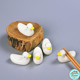 Mua Tượng gác đũa bàn ăn vịt con may mắn phụ kiện trang trí bàn ăn