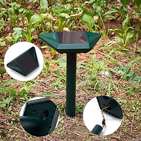 Outdoor Solar Ultrasonic Animal Repeller Pest Repeller for Yard Dog Raccoon