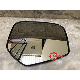 Mặt gương chiếu hậu Mitsubishi Triton 2015 mã bên phụ 7632C510