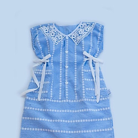 Đầm bé gái họa tiết Caro nhí xanh dương cổ ren cotton - AICDBGRJ3ROB - AIN Closet