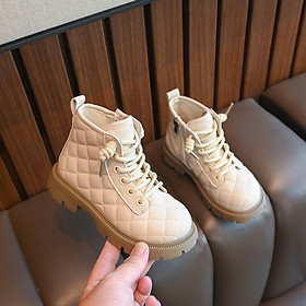 Giày boot cho bé phong cách dễ thương - GTE9110