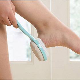 Mua Chổi Đá Kì Chân Và Cọ Chân 2 In 1 (Màu Sắc Ngẫu Nhiên)