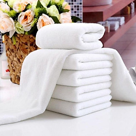 Khăn tắm trắng khách sạn cao cấp 65x135 cm và 70x140 cm 330 gr