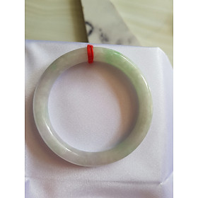 Vòng đeo tay Nữ đá cẩm thạch tự nhiên TR Tím Sao Size 49mm x cọng 7,2mm màu trắng đậu lý nhẹ ánh tím nhẹ bóng đẹp Màu trắng đậu lý nhẹ ánh tím nhẹ bóng đẹp nữ cân nặng 40kg-49kg đeo đẹp ạ Nữ cân Nặng 40kg-49kg đeo đẹp ạ