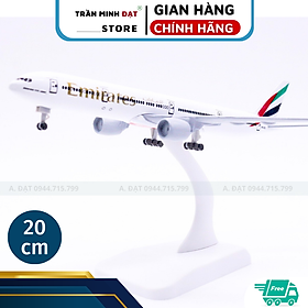 Mua Mô hình máy bay Emirates Boeing B777 có bánh xe 20cm  Kèm Đế Trưng Bày + Có Bánh Xe - Trần Minh Đạt Store