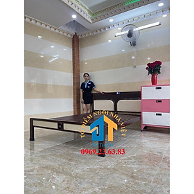 Mua Giường sắt kiểu gỗ Đại Thành 1m4x2m