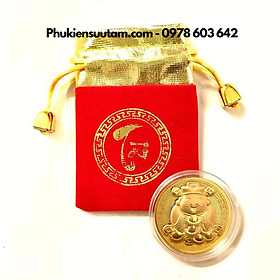Đồng Xu Thần Tài Cute Tặng Túi Gấm Tài, đường kính: 4cm, màu vàng - SP005964