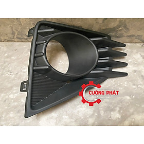 Ốp đèn gầm Mitsubishi Attrage 2020-2022 mã bên lái 6400J651