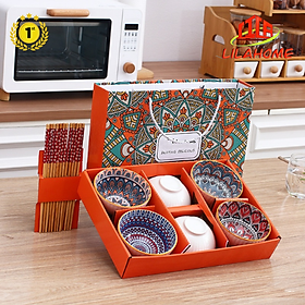 Mua Bộ 6 Chén (Bát) Cơm Phong Cách Nhật Bản Họa Tiết Đáng Yêu Kèm Hộp Quà Sang Trọng + Tặng 6 Đôi Đũa Cùng Bộ - Hàng Chính Hãng (Giao Mẫu Và Màu Ngẫu Nhiên)