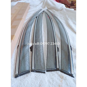 Vè che mưa chỉ mạ cao cấp Mazda 3 đời 2015 đến 2019 loại dày, đổi lại và hoàn tiền trong 30 ngày nếu không hài lòng