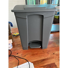 Mua Thùng rác đạp chân 30 lít - màu xám
