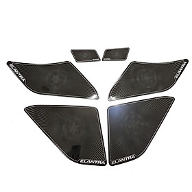 Ốp trang trí, bảo vệ màng loa dành cho xe Hyundai Elantra 2016 -2020 vân phay xước