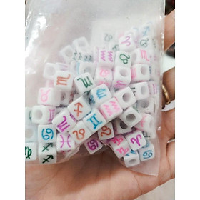 Mua combo 10gram hạt nhựa xúc sắc in biểu tựong la mã cổ xưa