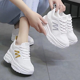 Giày thể thao nữ độn đế chữ M