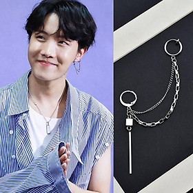 Khuyên tai BTS kẹp vành trên sành điệu