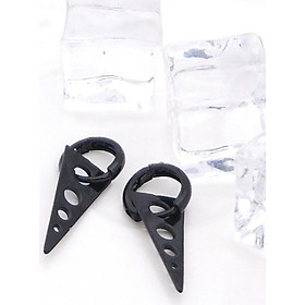 Khuyên tai titan nam nữ unisex tam giác khoét tròn đen TUKTBTS009