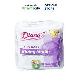 Băng vệ sinh kháng khuẩn hàng ngày Diana Sensi (8 miếng/gói)