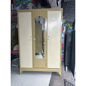 Tủ sắt đựng quần áo 3 cửa ngang 1m2 cao 1m8 màu vàng kem mẫu mới đơn giản tiện dụng