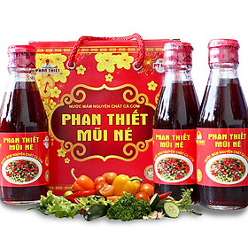 Hộp 6 chai Nước mắm nguyên chất cá cơm độ đạm 30 Phan Thiết Mũi Né (180ml)