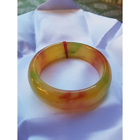 Vòng Tay Bản Hẹ Vàng Đỏ tươi bóng đẹp Size 59mm x cao 19mm x dầy 9mm Chất liệu đá cẩm thạch Hợp Nam Nữ mệnh Thổ mệnh Kim 60kg - 68kg đeo đẹp ạ