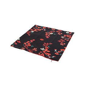 Mua Vỏ gối tựa lưng vuông TET vải sợi tổng hợp mềm mịn  vỏ nền đen phối họa tiết hoa màu đỏ  kích thước 40x40cm | Index Living Mall - Phân phối độc quyền tại Việt Nam