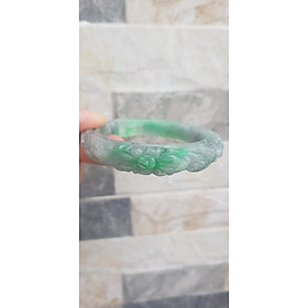 ️Vòng Cẩm Thạch tự nhiên chạm bông mai đẹp Size 56mm x Cao 12mm x dầy may mắn Màu xanh lý tươi trắng xám đẹp sang nữ 54kg - 62kg đeo ạ