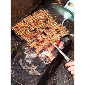 Vỉ nướng thịt chất liệu inox không gỉ, vỉ kẹp thịt nướng, chả nướng, kích thước 25x25 cm (Cỡ Đại), Tổng chiều dài 50cm