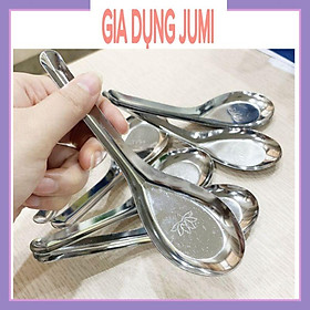 Mua COMBO 5 THÌA ĂN INOX IN HÌNH HOA SEN