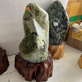 Mua Cây đá phong thủy cao 40 nặng 12 kg cho mệnh Hỏa và mộc