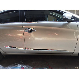 Ốp Nẹp Sườn Dành Cho Xe Vios 2014 đến 2021 giúp trang trí xe cá tính thể thao hơn