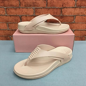 Dép Kẹp Xỏ Ngón Nữ Thái Lan 2020 cao 3cm – Kem – Nhựa êm chân, quai gài dưới đế siêu bền chống trơn trượt