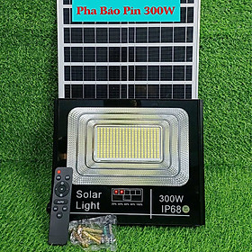 Mua Đèn pha led năng lượng mặt trời 300W