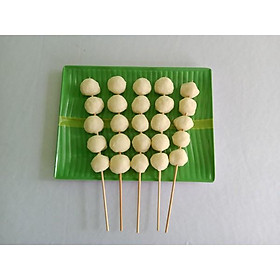 Mua Cá viên_ mô hình xiên que bằng nhựa