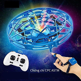 Phong cách mới nhất UFO máy bay cảm ứng máy bay điều khiển từ xa cử chỉ điều khiển từ xa đĩa bay nổi đồ chơi trẻ em phát sóng trực tiếp vụ nổ