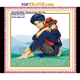 Mua Tranh thêu chữ thập mẹ địu em bé trên lưng 222339 (chưa thêu)