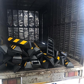 Mua Chặn bánh xe ô tô  55 x 15 x 10