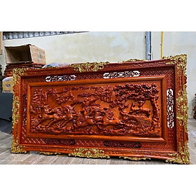 Tranh treo tường trạm khắc mã đáo thành  công bằng gỗ hương đỏ kt 67×127×4cm
