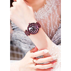 Đồng hồ nữ dây kim loại mặt tròn hoa xoay hai tầng tím sành điệu ĐHĐ13404 + Tặng lắc tay + Khăn lau mặt kính + 2 pin