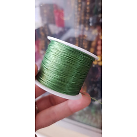 Cuộn Dây Thun CO GIÃN màu Xanh Lá xỏ vòng hạt chuỗi Dây này là dây thun chuyên xỏ vòng chuỗi màu Xanh Lá, có đủ màu .. Anh Chị đang đeo chuỗi muốn thay dây khác cho vòng thì đặt cuộn Thun chỉ này nhé