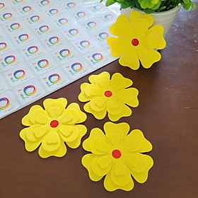 Hoa mai mút dẻo trang trí tết